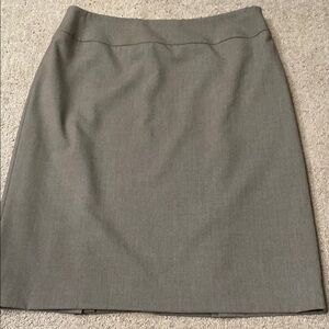 Gray Knee-Length Tehari Pencil Skirt for Work-8 Career Minimalist Structured
